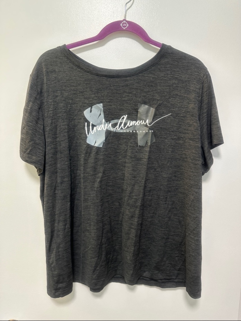Women’s UA short sleeve shirt size 1X